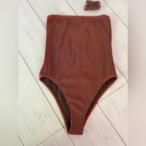 New Beach Riot Crinkle One-Piece Swimsuit NWOT Sparkly Size S